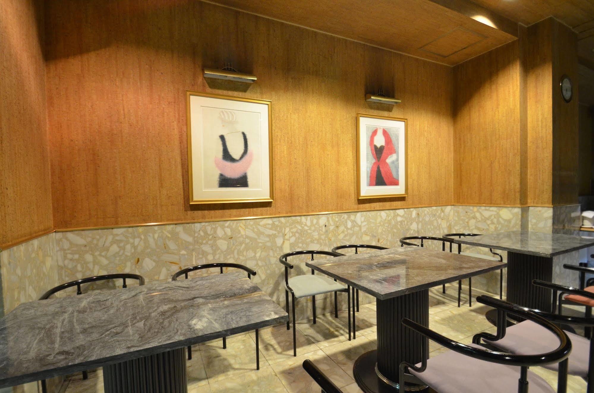 名古屋岩仓站精选酒店 岩仓市 外观 照片